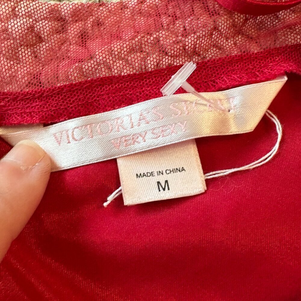 Victoria’s Secret Very Sexy Red Slip Dress M Y2K Lingerie Glam Valentines Sexy - Picture 5 of 12